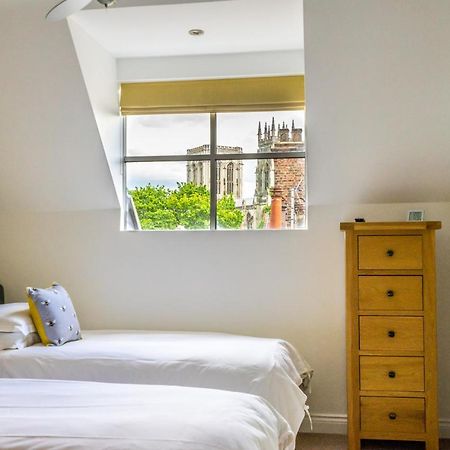 7 Aspire Apartamento York Exterior foto